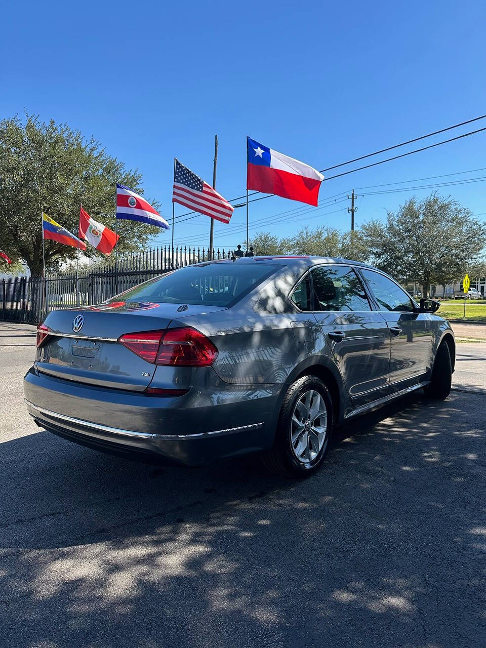 2016 Volkswagen Passat for sale at ANJ AUTO SALES in Houston, TX