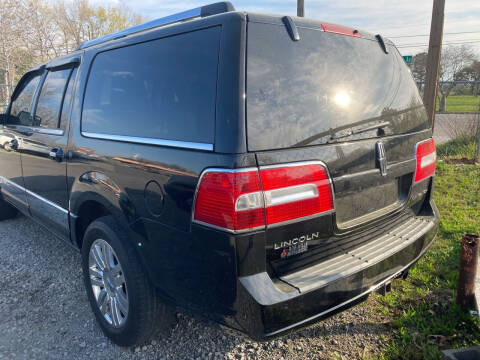 2013 Lincoln Navigator L