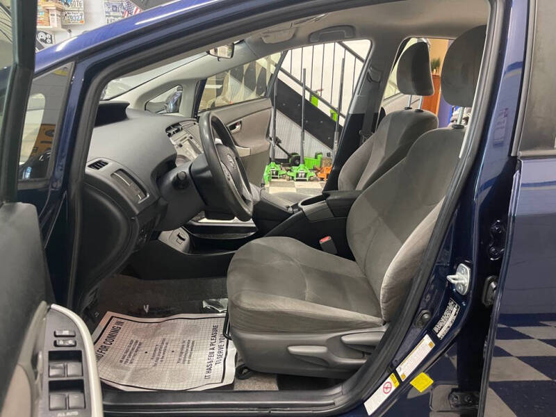 2015 Toyota Prius Three