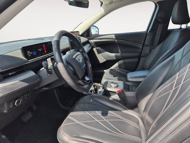 2023 Ford Mustang Mach-E Select