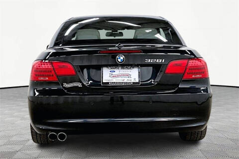 2012 BMW 3 Series 328i