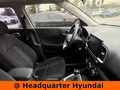 2023 Hyundai Venue SEL