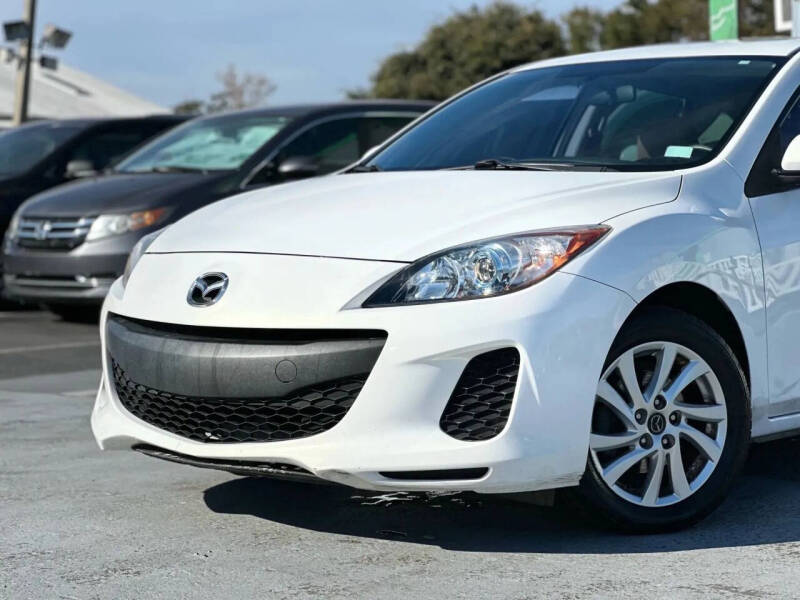 2013 Mazda MAZDA3 i Grand Touring