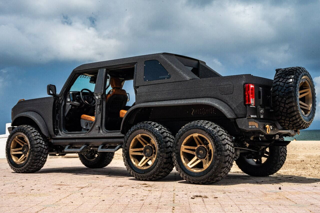 2023 FORD Bronco SUV / Crossover - $154,999