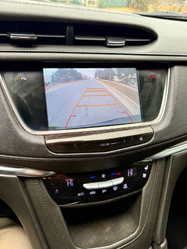2017 Cadillac XT5 Premium Luxury