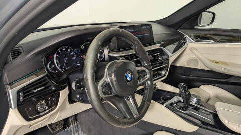 2018 BMW 5 Series 530i