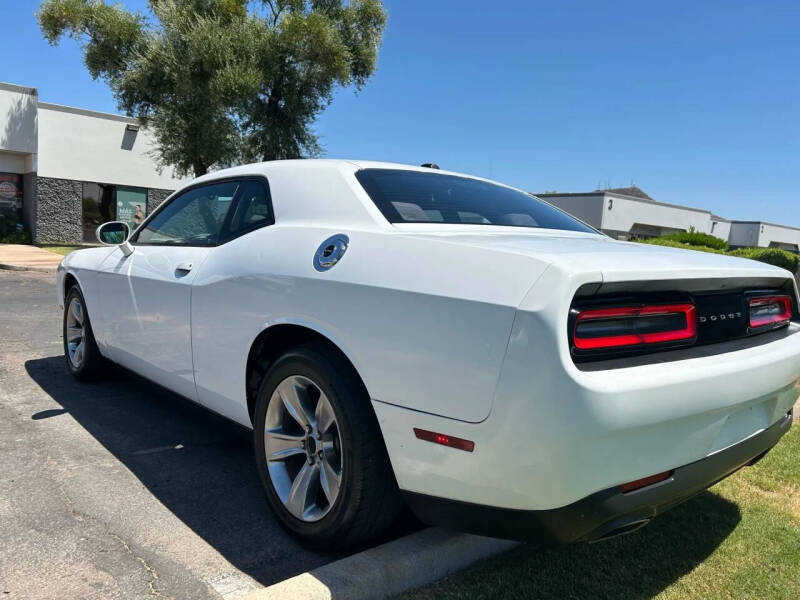 2015 Dodge Challenger SXT
