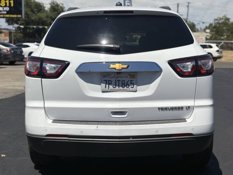 2016 Chevrolet Traverse LT