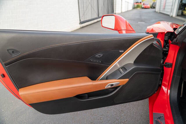 2016 Chevrolet Corvette 12