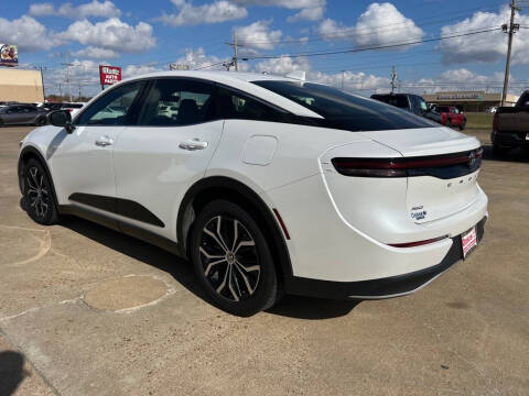 2023 Toyota Crown XLE