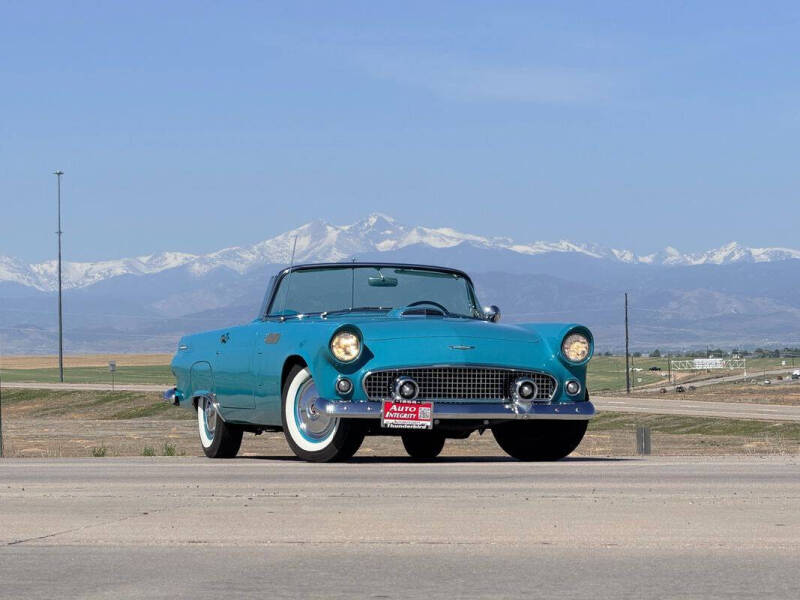 1956 Ford Thunderbird