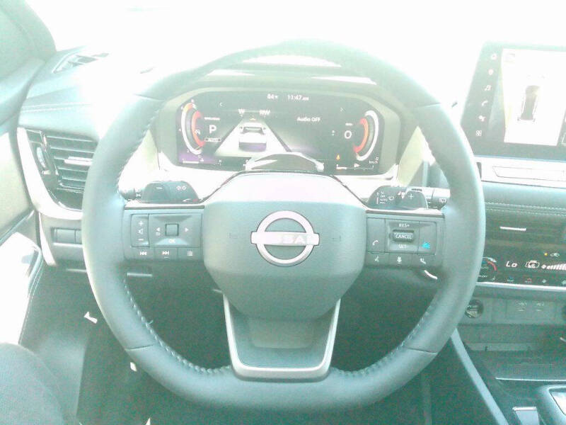 2025 Nissan Rogue SL