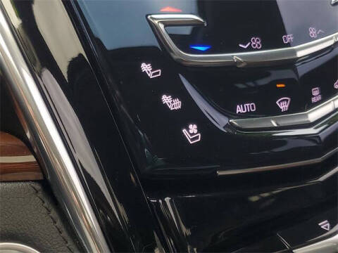 2017 Cadillac Escalade Premium Luxury