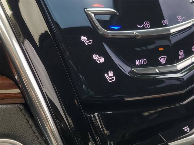 2017 Cadillac Escalade Premium Luxury