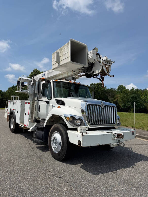 2008 International WorkStar 7400
