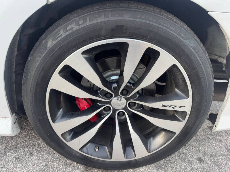 2013 Dodge Charger SRT8