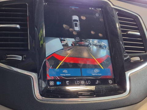 2023 Volvo XC90 B6 Plus Bright Theme 7P