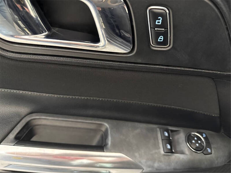 2017 Ford Mustang V6