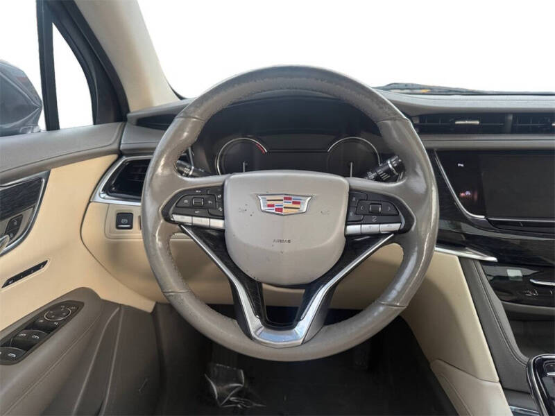 2022 Cadillac XT6 Premium Luxury