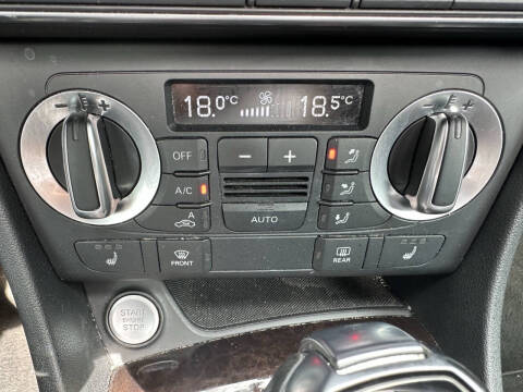 2015 Audi Q3 2.0T quattro Prestige