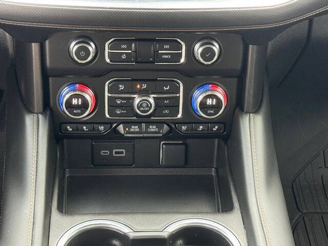 2024 GMC Yukon AT4