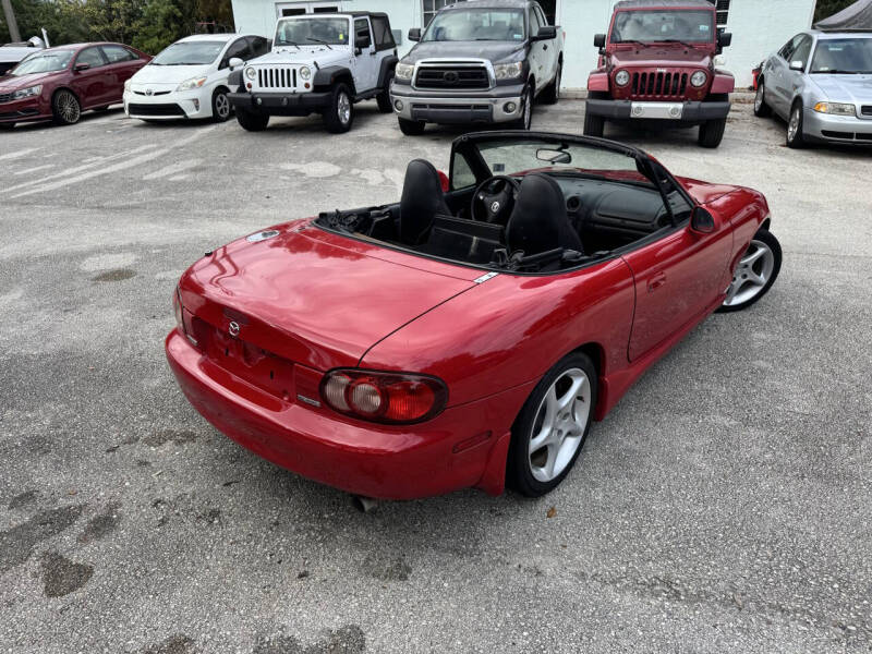 2003 Mazda MX-5 Miata SE