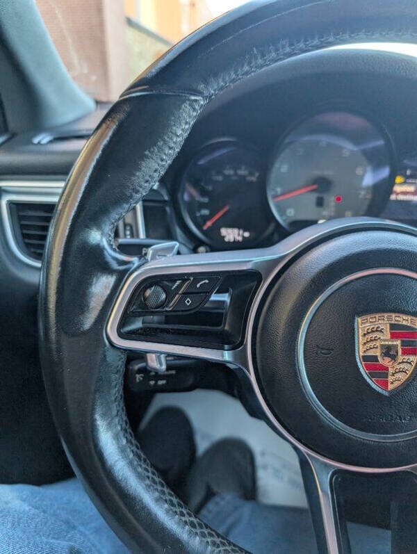 2016 Porsche Macan S