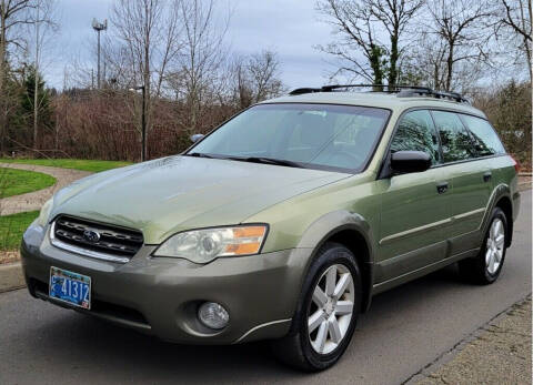 2007 Subaru Outback for sale at CLEAR CHOICE AUTOMOTIVE in Milwaukie OR