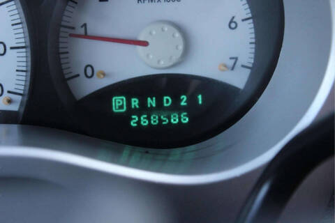 2008 Mitsubishi Raider LS
