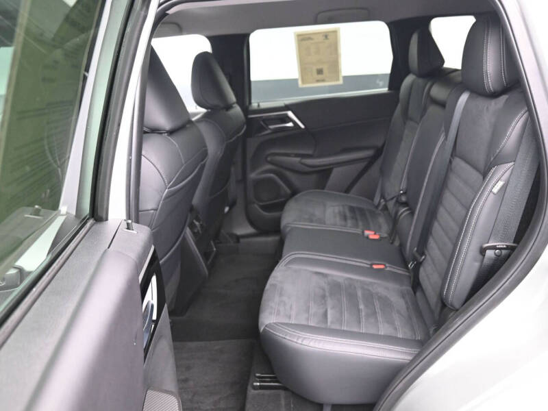 2022 Mitsubishi Outlander