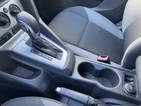 2012 Ford Focus SE