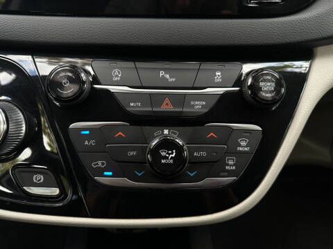 2018 Chrysler Pacifica Touring Plus