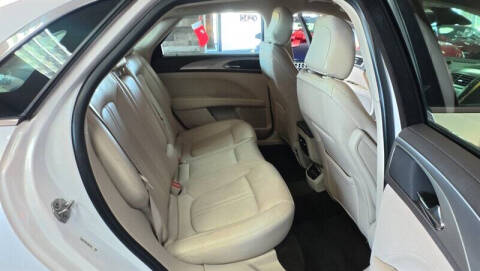 2020 Lincoln MKZ Standard