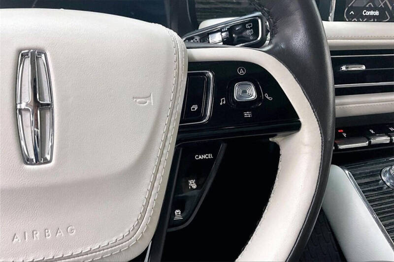 2022 Lincoln Aviator Black Label