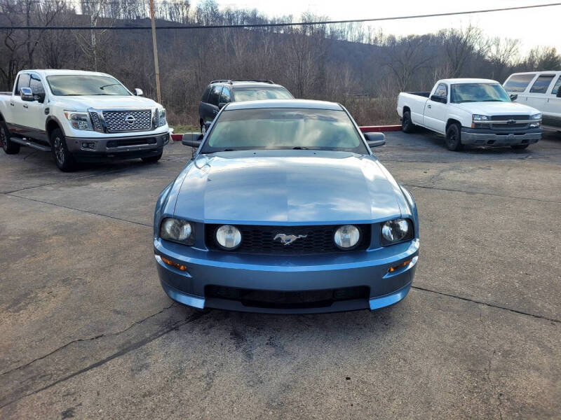 2006 Ford Mustang GT Deluxe