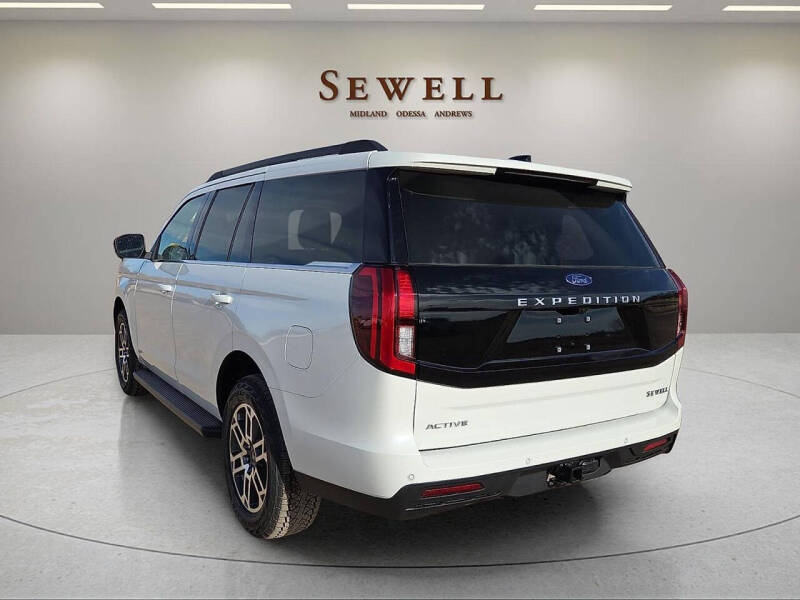 2026 Ford Expedition Active