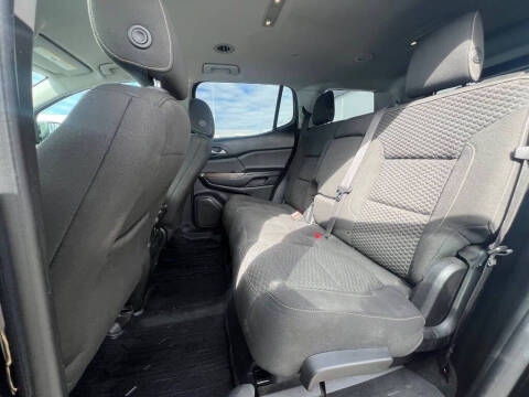 2017 GMC Acadia SLE-1