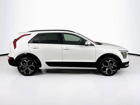 2023 Kia Niro EX Touring