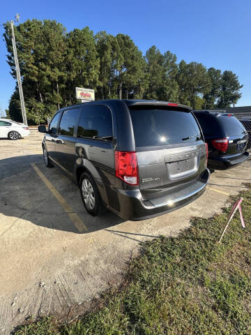 2020 Dodge Grand Caravan SE