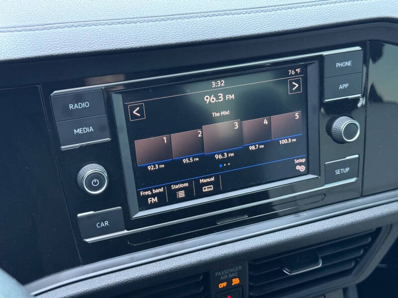 2019 Volkswagen Jetta R-Line