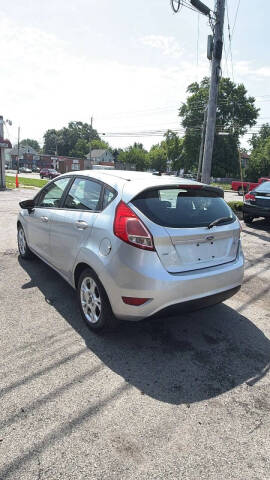 2015 Ford Fiesta SE