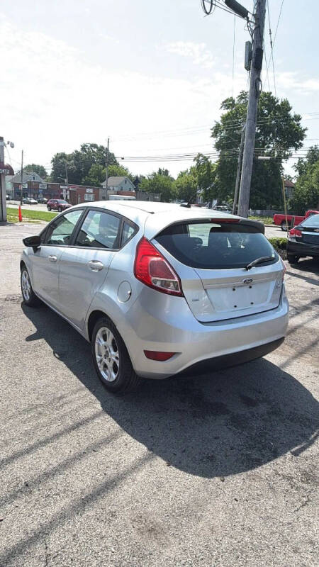 2015 Ford Fiesta SE