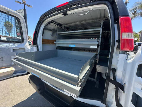 2018 Chevrolet Express 2500