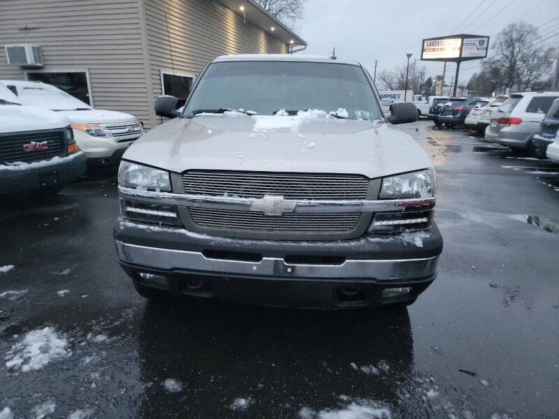 2004 Chevrolet Avalanche for sale at Roy's Auto Sales in Harrisburg PA