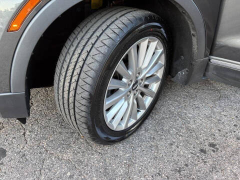 2019 Lincoln MKC Premiere