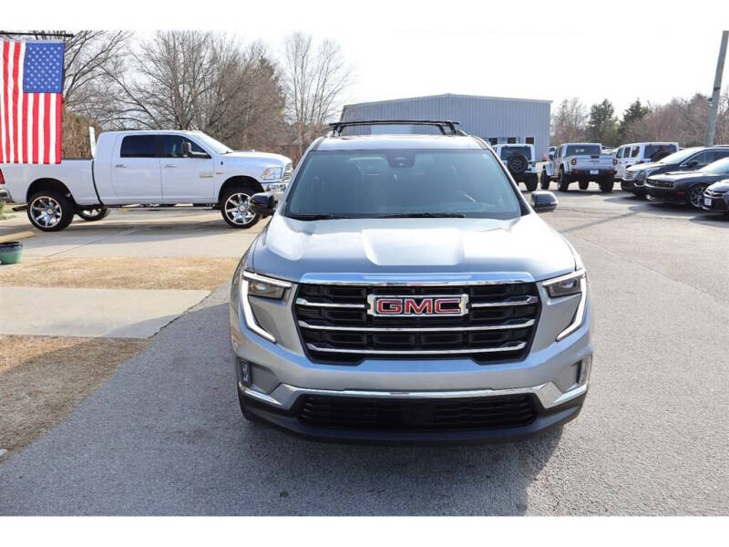 2024 GMC Acadia Elevation