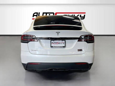 2022 Tesla Model X Plaid