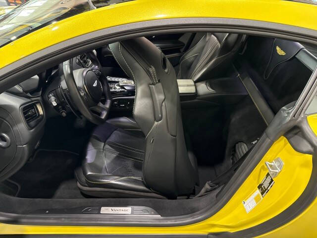 2019 Aston Martin Vantage