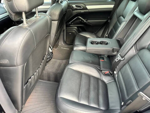 2013 Porsche Cayenne