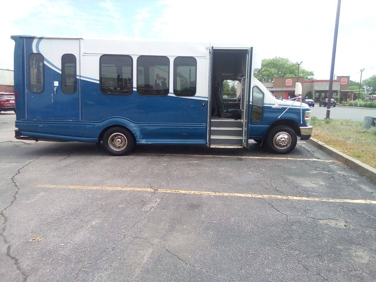 2008 Ford E-Series for sale at Pinnacle Auto Sales in New Bedford, MA